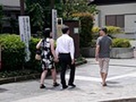 「I・W・G・P」(池袋 ウエスト ゲテモノ パーク) ザ・熟女初撮りドキュメント! 池袋に生息する素人妻たちのリアルエロス サンプル動画サムネイル